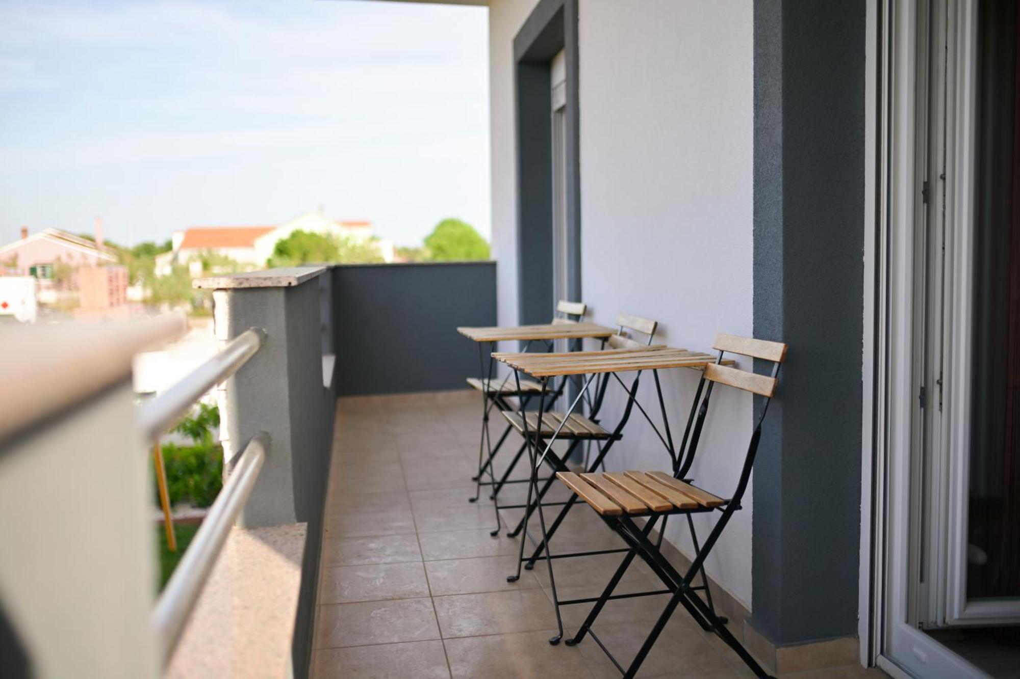 Galovac  Apartment Amelie - With Pool And Sauna! מראה חיצוני תמונה